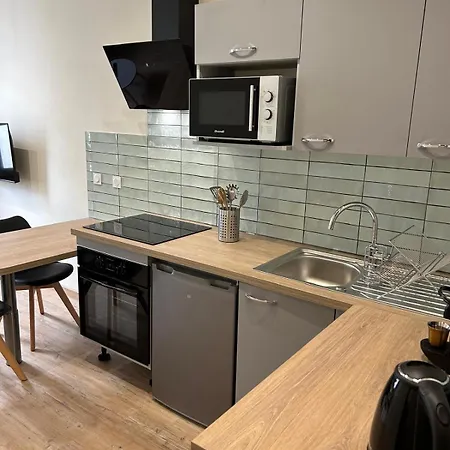 L Oustalet * Castelnaudary